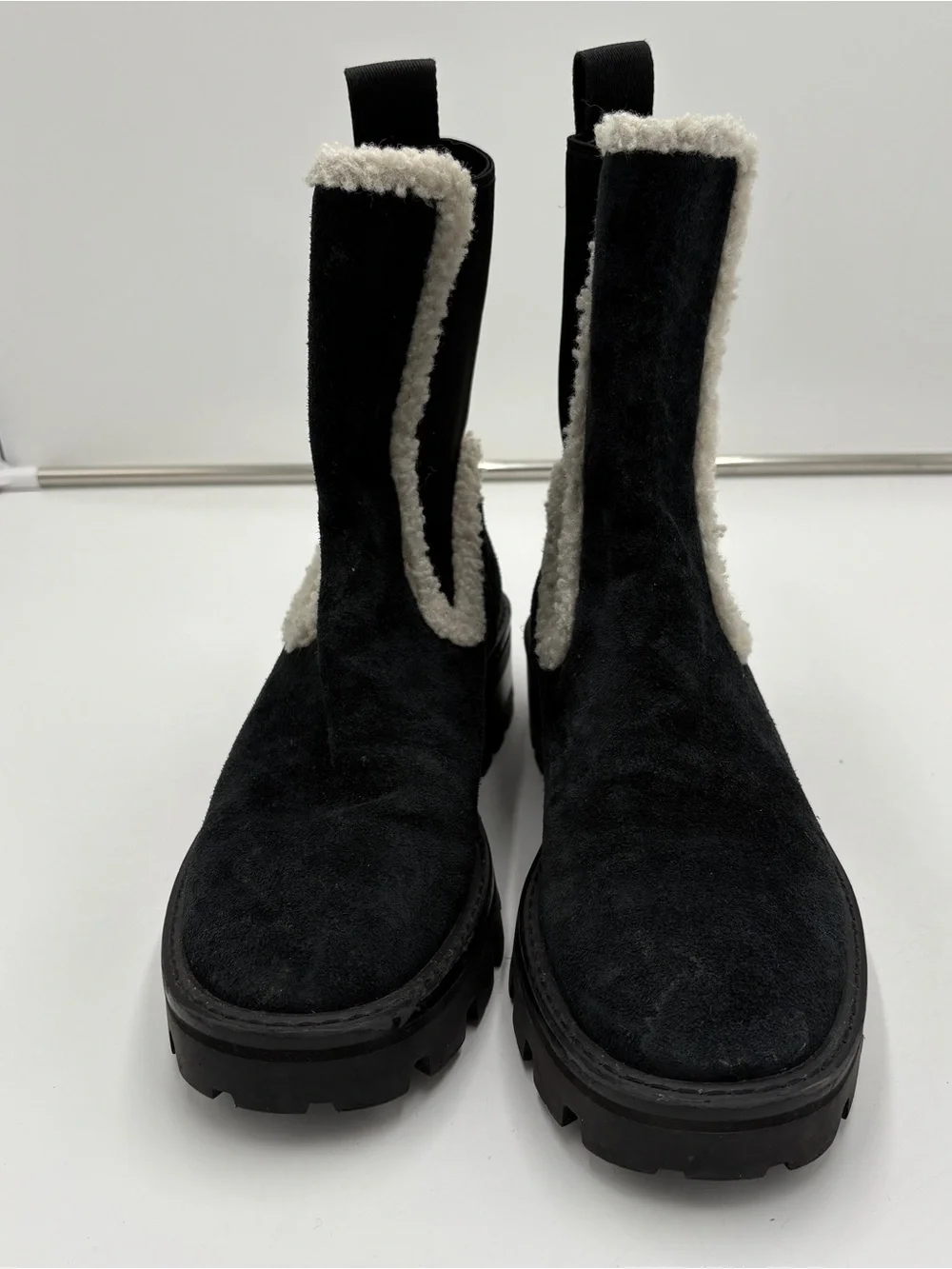 Kate Spade Piper Chelsea Boots Black Suede Pull On Shearling Women’s Size 10